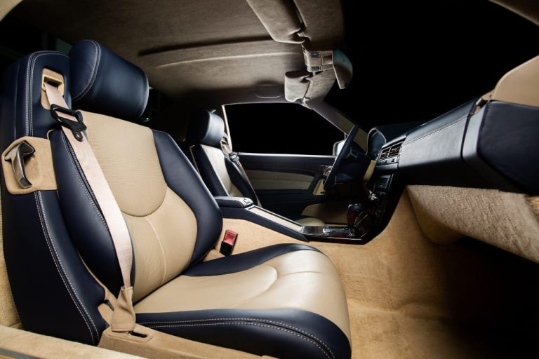 Consejos para tapizar el coche con profesionalidad